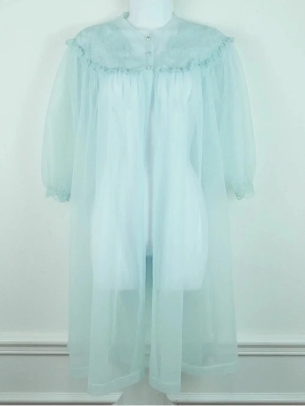 Vintage Sheer Nylon Peignoir Robe Bed Jacket Coquette Baby Blue Lace Babydoll M